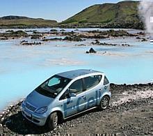 Mercedes-Benz A-Klasse F-Cell fährt als erster Brennstoffzellen-PKW in Island.